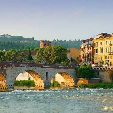 Casa Castelvecchio アパート ヴェローナ
